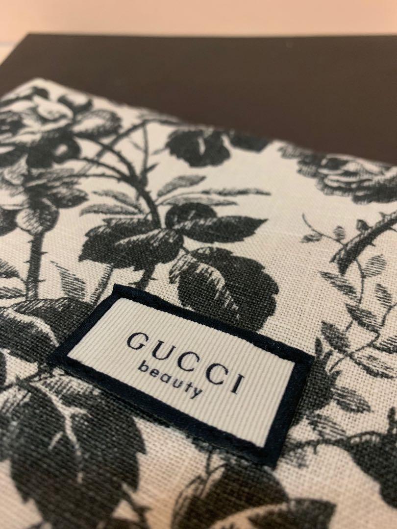 gucci bloom beauty makeup pouch