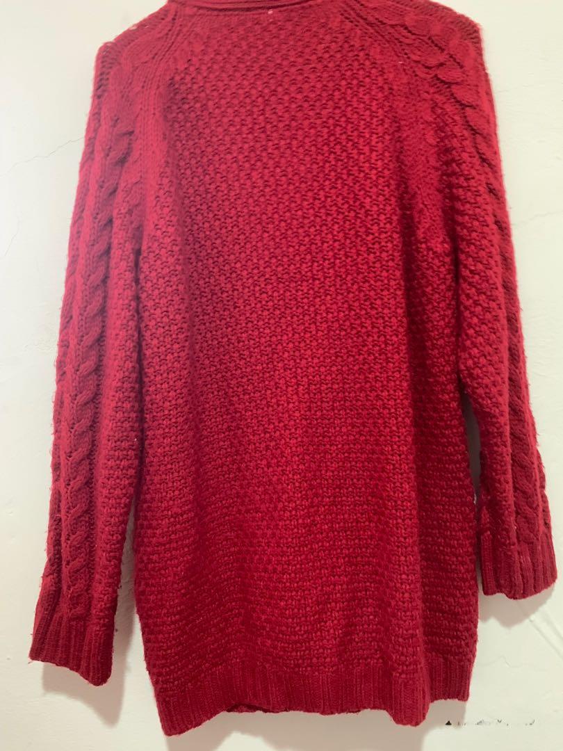 gu红色编织毛衣外套