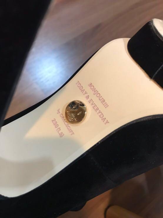 grace gift绒布黑色高根鞋