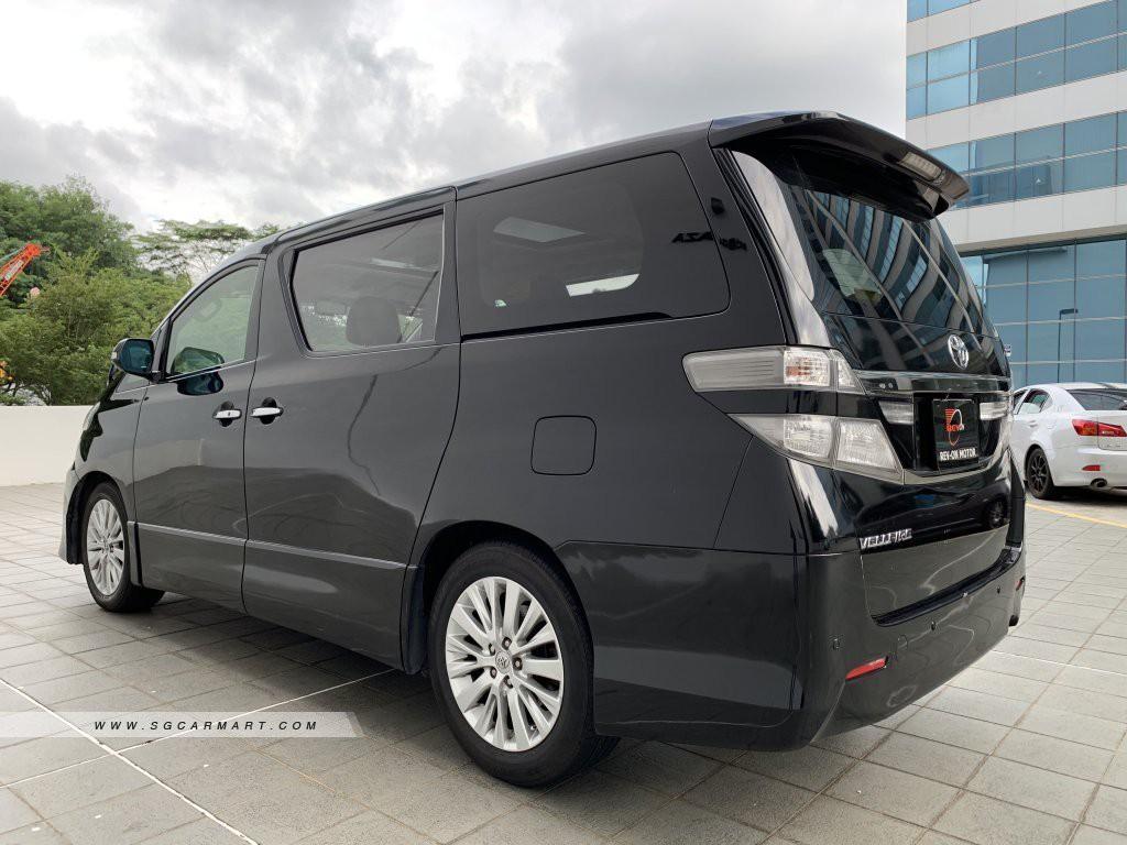 toyota vellfire 2.4 z 7-seater auto