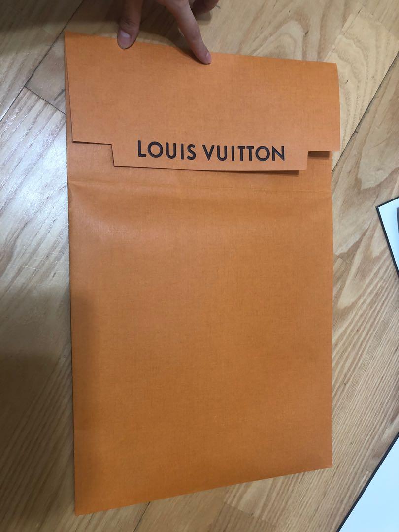 lv 精品 信封 衣服包装袋