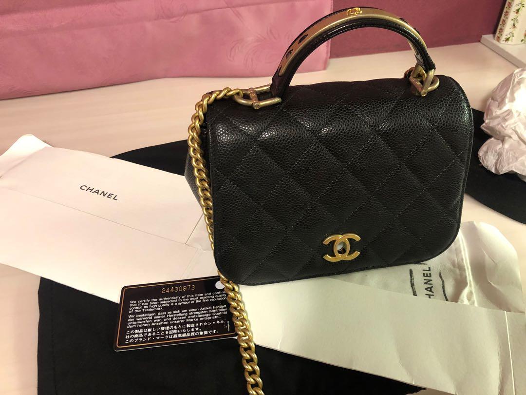 wan 荃湾) 面交 二手 brand: chanel 10 months ago 在 袋 & 银包