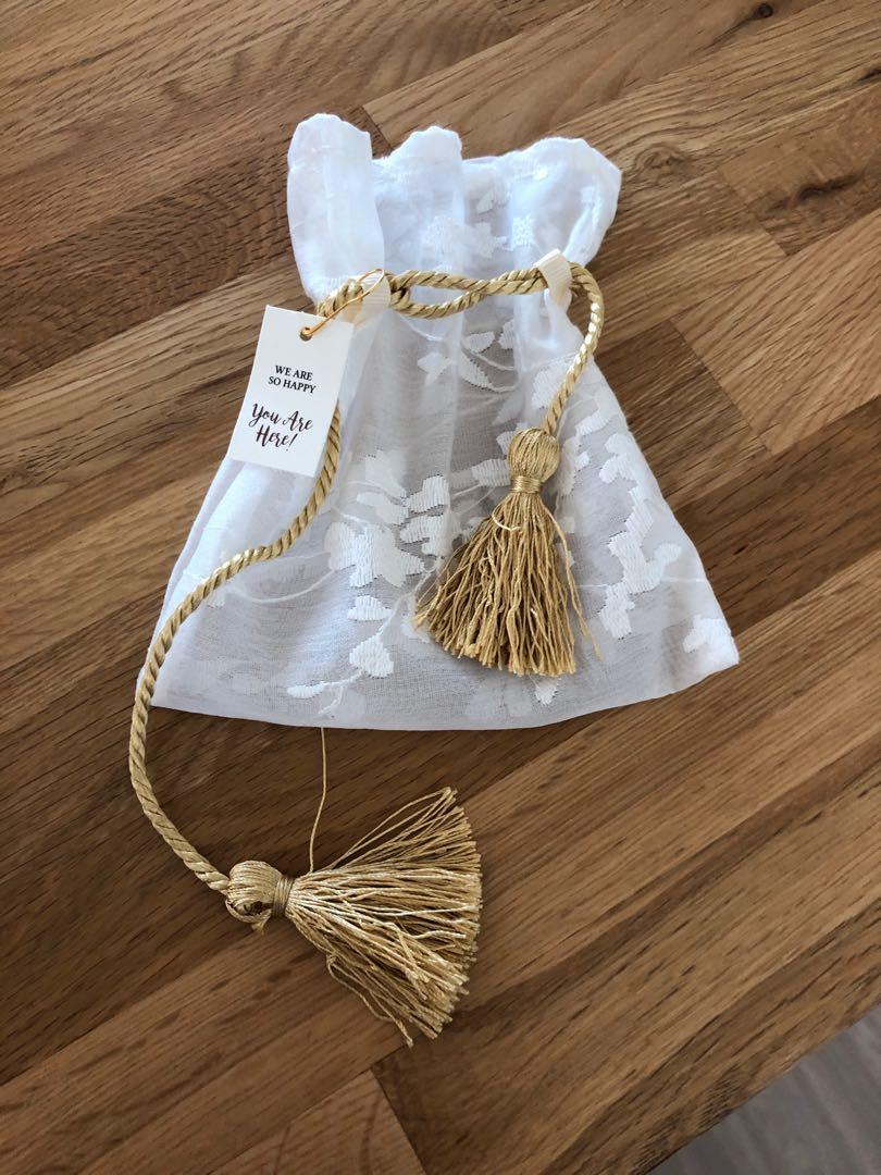 wedding bomboniere white gift bags | 20pieces