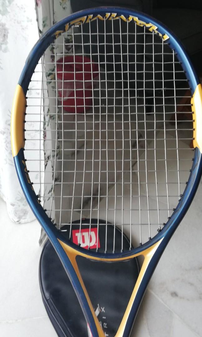 tennis racket,sleeping bag tennis racket