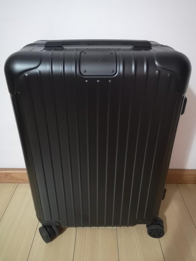 brand new rimowa - essential cabin