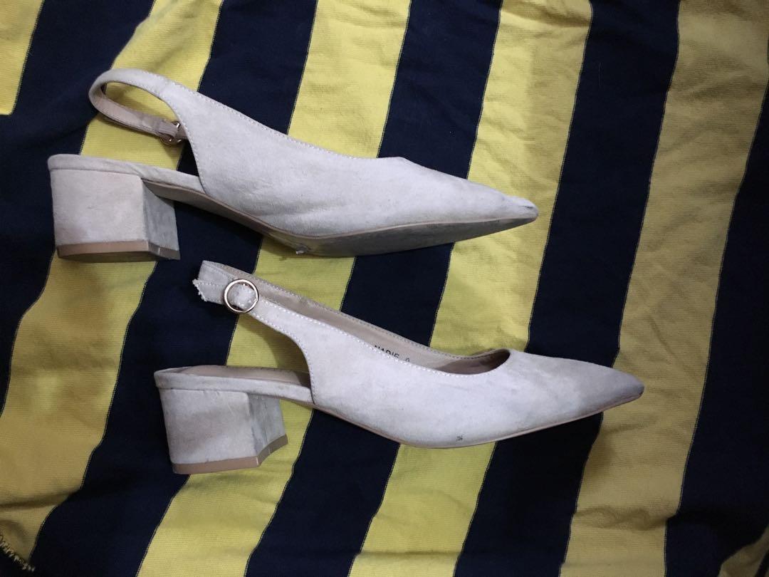 PARISIAN Nude Block Heels Women S Fashion Footwear Heels On Carousell