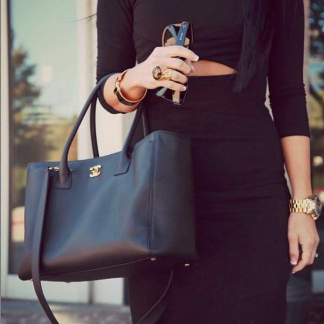 chanel cerf tote bag - black (silver hardware)