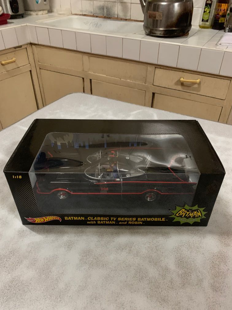 Hot Wheels Batmobile With Batman And Robin Hobbies Toys Toys Games On Carousell