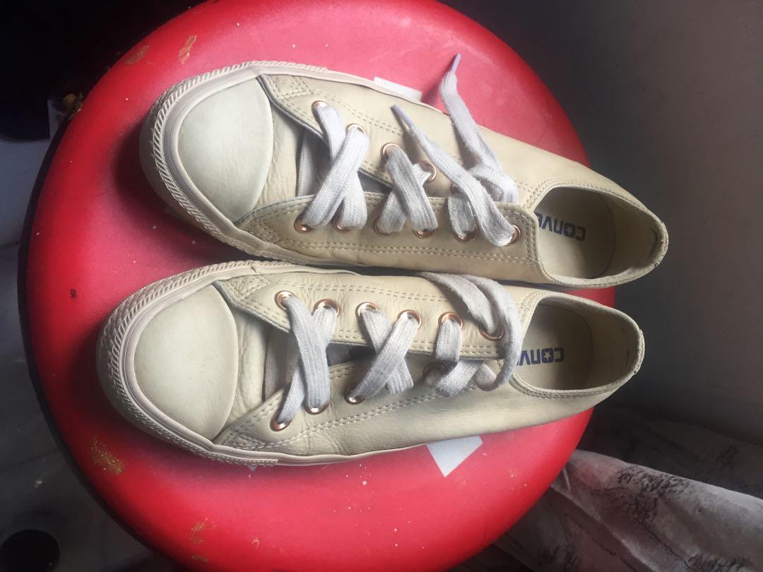 Converse Nude Collection Fesyen Wanita Sepatu Di Carousell