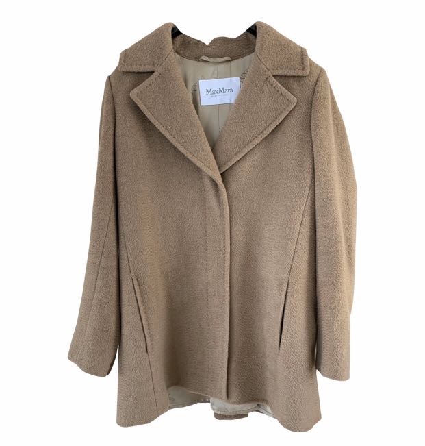 Maxmara Nude Coat Fesyen Wanita Pakaian Wanita Lainnya Di Carousell