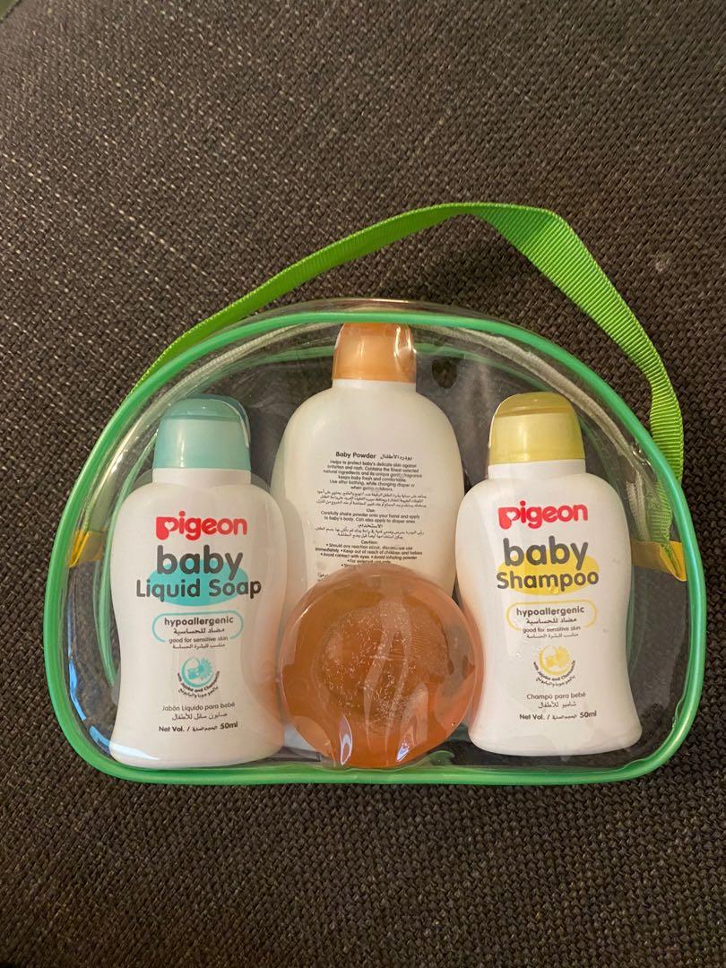 pigeon baby bath travel gift set