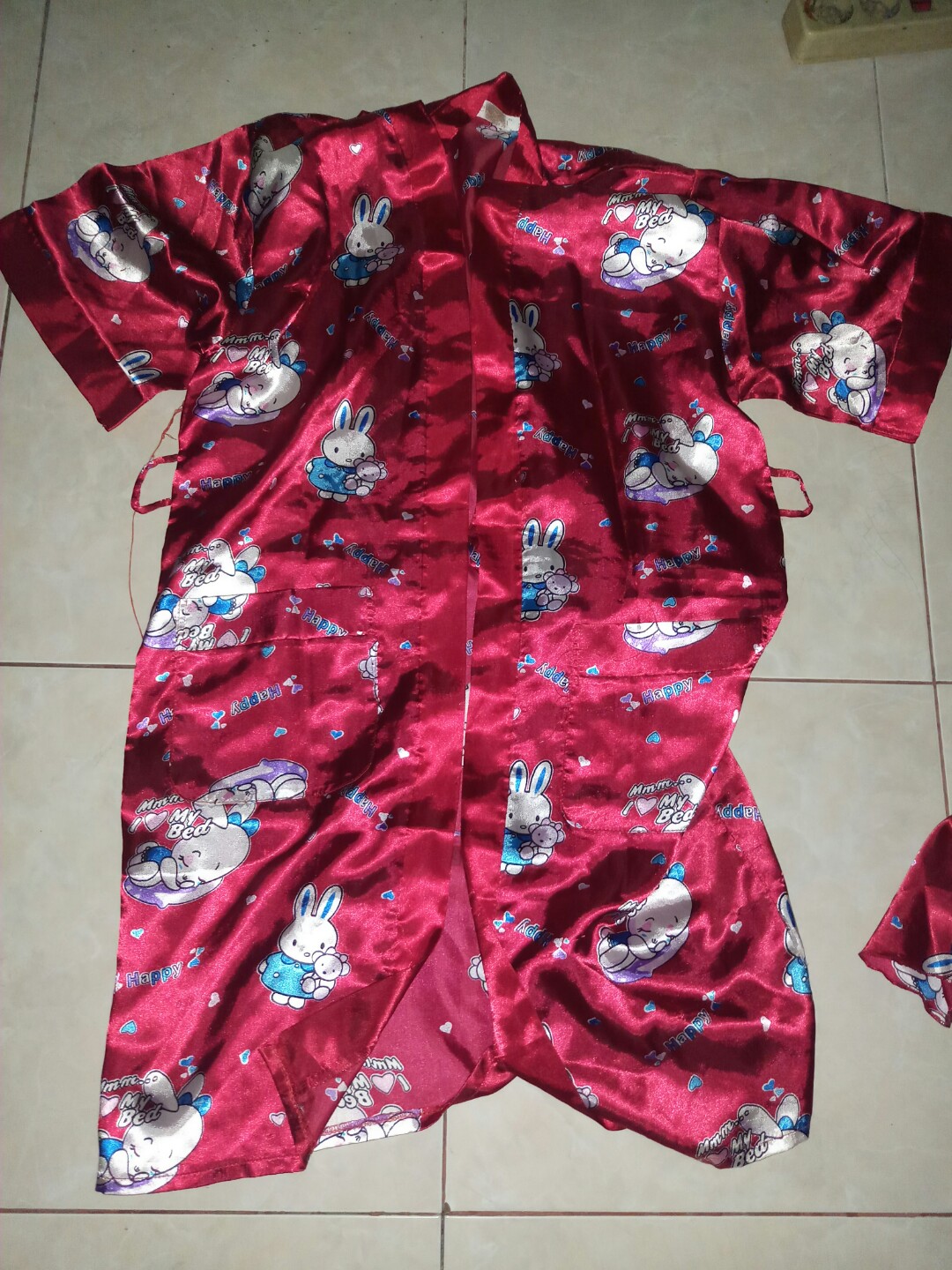 Kimono Satin Lingerie Fesyen Wanita Pakaian Wanita Lainnya Di Carousell