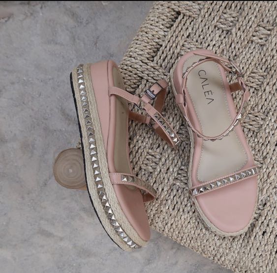 Calea Nude Pink Fesyen Wanita Sepatu Di Carousell