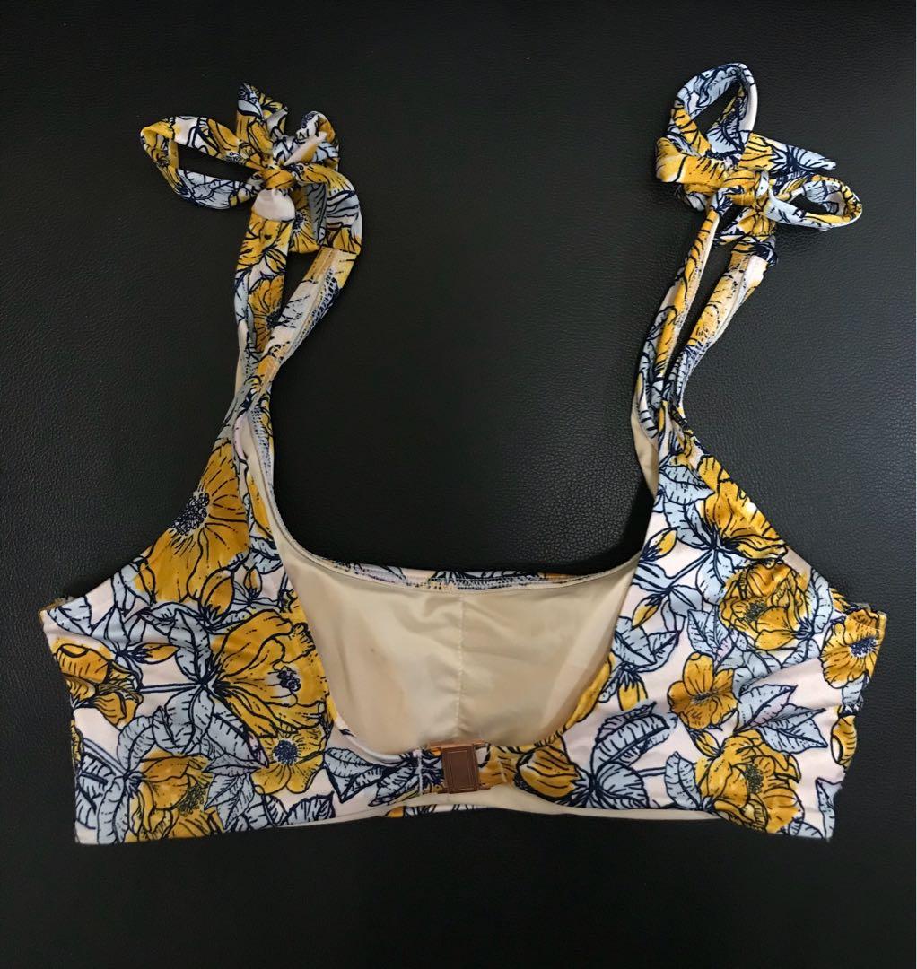 Cotton On Chic Bralette Bikini Top Women S Fashion Tops Sleeveless