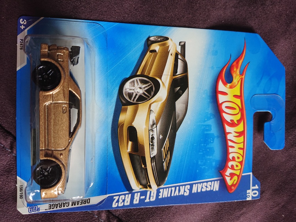 Hot Wheels Nissan Skyline R Gt R Dream Garage Gold Bnr Gtr Hobbies Toys Toys Games On