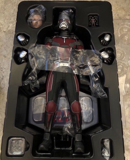 Marvel Captain America Civil War Hot Toys Scale Mms Ant Man Collectible Figure