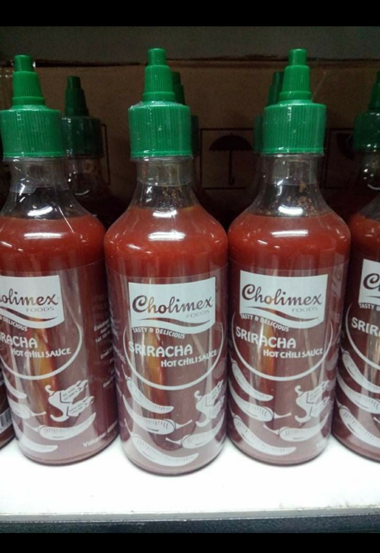Cholimex Sriracha Hot Chili Sauce Ml Food Drinks Packaged Instant Food On Carousell