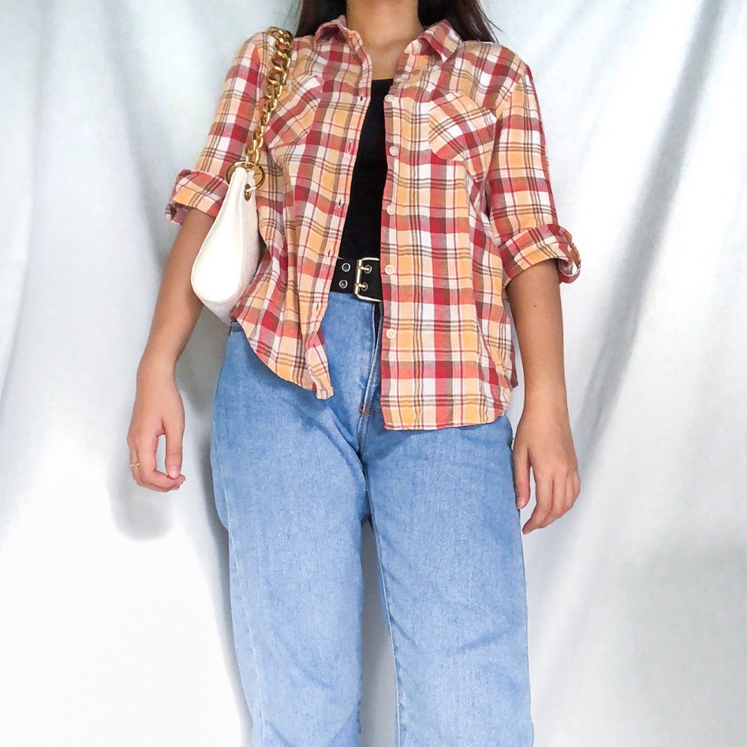 Orange Nude Flannel Fesyen Wanita Pakaian Wanita Atasan Di Carousell
