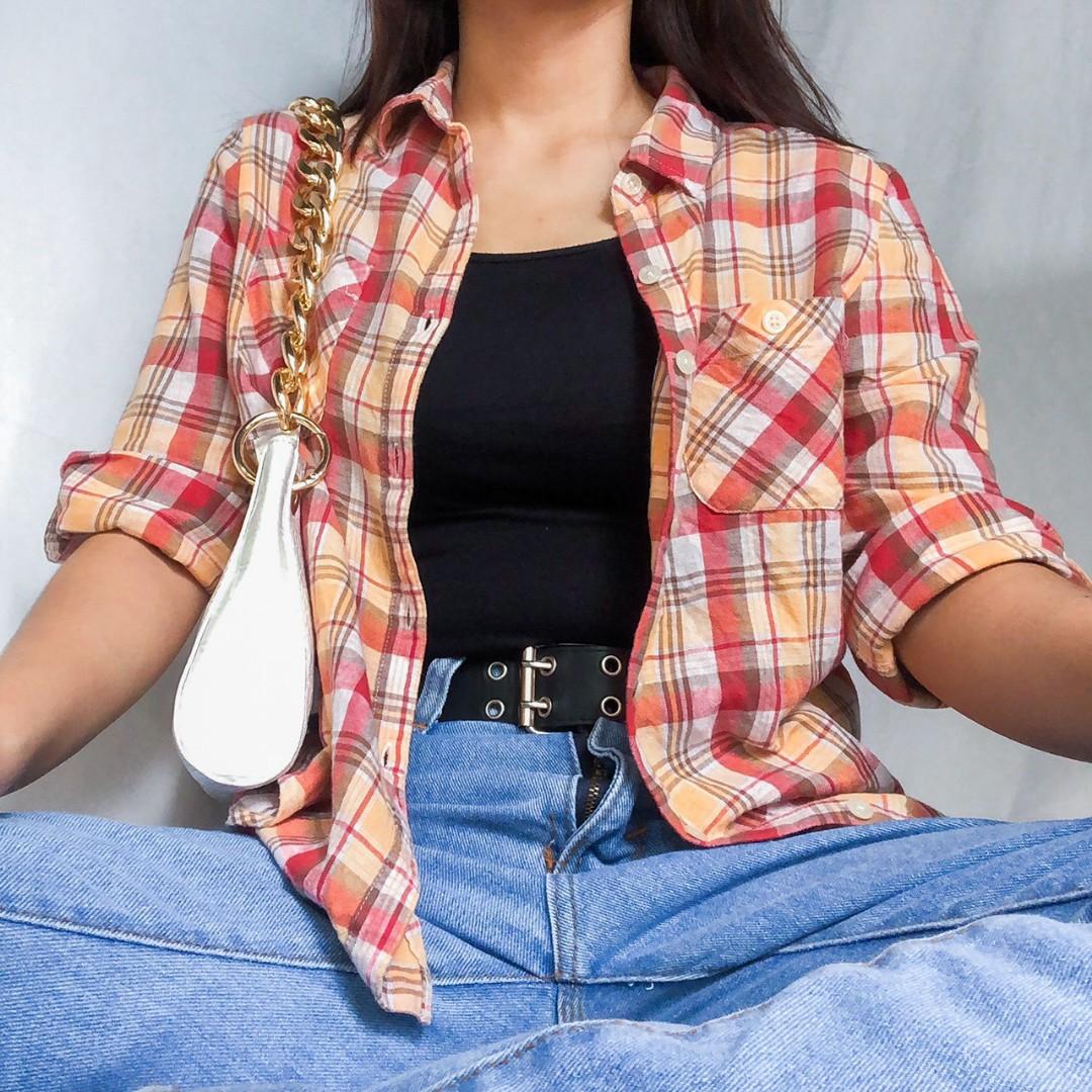 Orange Nude Flannel Fesyen Wanita Pakaian Wanita Atasan Di Carousell