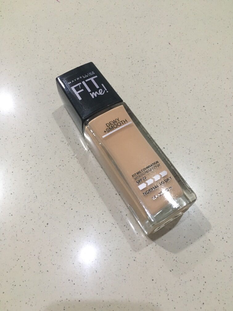 Maybelline Fit Me Foundation Dewy Smooth Nude Beige Kesehatan Kecantikan Rias Wajah Di