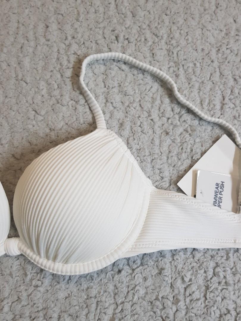 H M Super Push Up Bikini Top Women S Fashion Swimwear Bikinis Swimsuits On Carousell