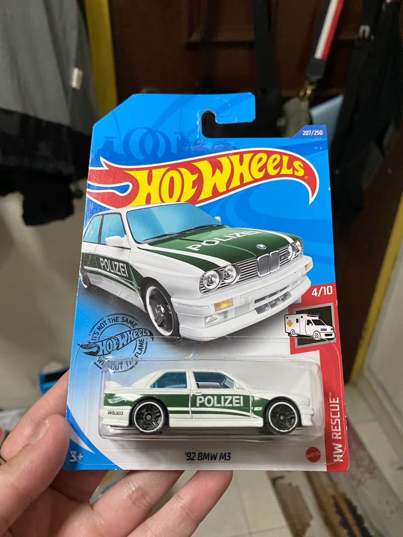 Hot Wheels 92 BMW M3 Police Polizei HotWheel Good Card Toys Games Bricks Figurines On