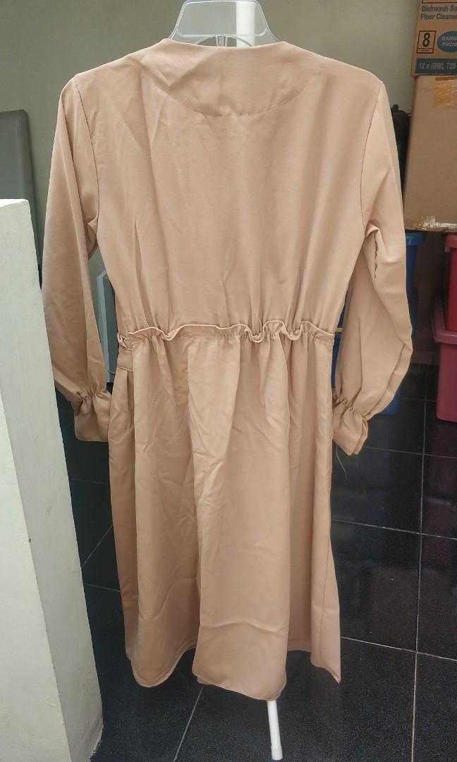 Mayoutfit Nude Tunic Fesyen Wanita Pakaian Wanita Atasan Di Carousell