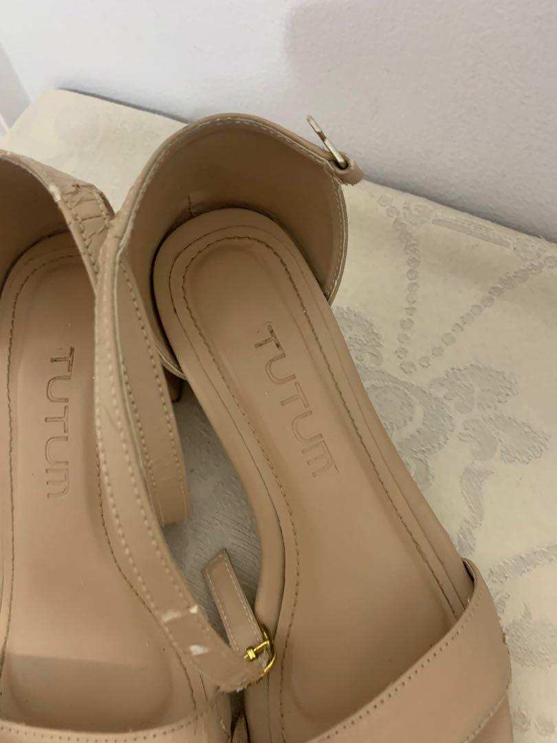 Tutum Nude Block Heels Women S Fashion Footwear Heels On Carousell
