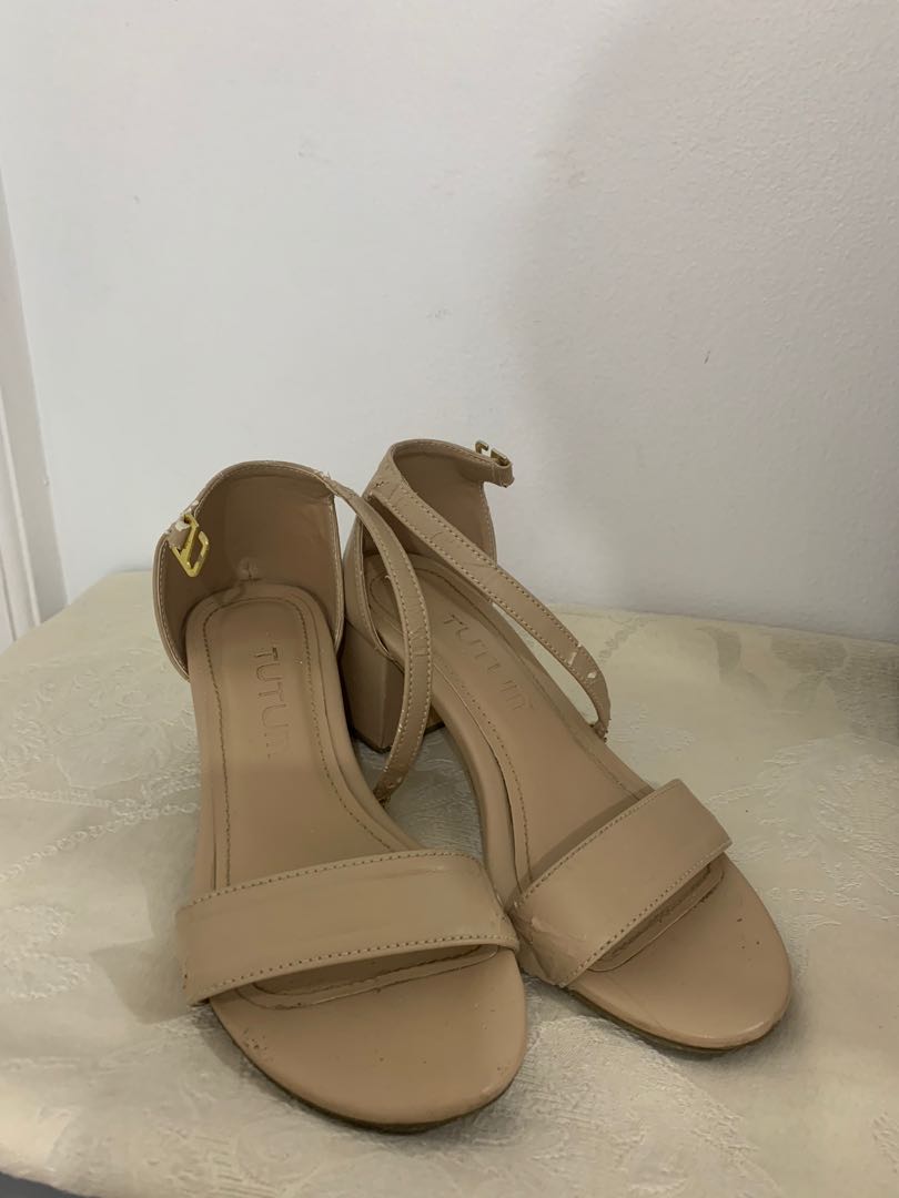 Tutum Nude Block Heels Women S Fashion Footwear Heels On Carousell