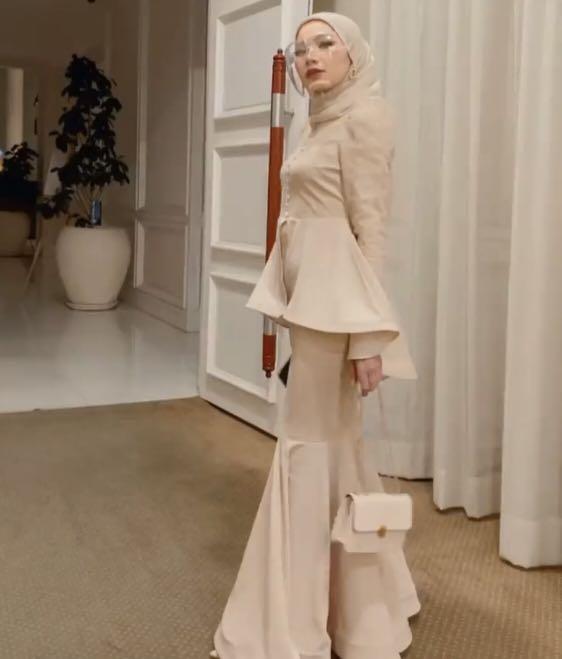 Zandra Kebaya Lace For Rent Nude Women S Fashion Muslimah Fashion