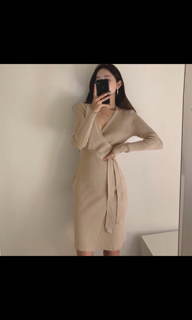 Wrap Dress Rajut Warna Krem Nude Fesyen Wanita Pakaian Wanita Gaun