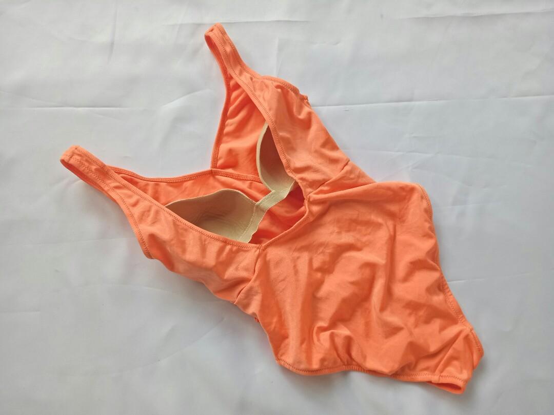 Swimwear Bikini Baju Renang Monokini Olah Raga Baju Olahraga Di Carousell