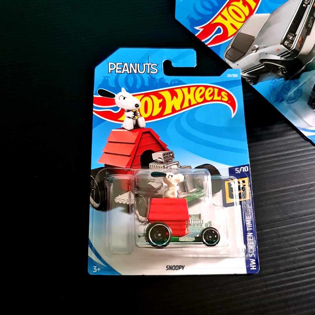 Hot Wheels Peanuts Snoopy Hotwheels Screen Time Hobbies Toys Toys Games On Carousell