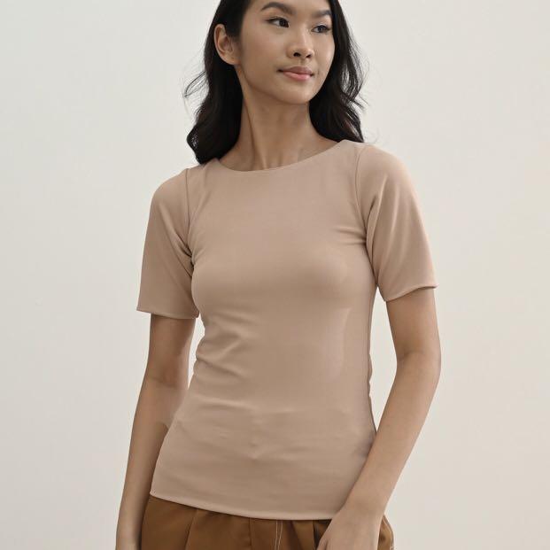 New Amygo Nude Top Fesyen Wanita Pakaian Wanita Atasan Di Carousell