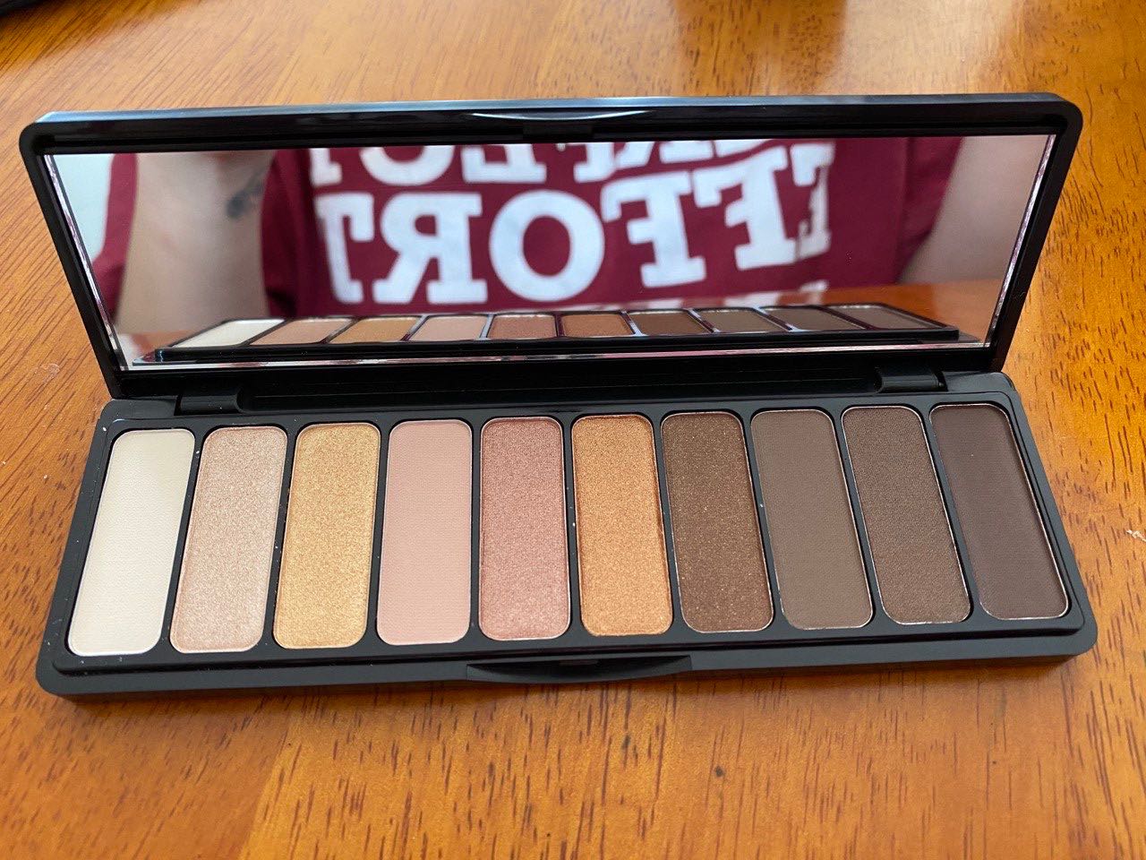 Elf Eyeshadow Palette Need It Nude Beauty Personal Care Face Makeup On Carousell