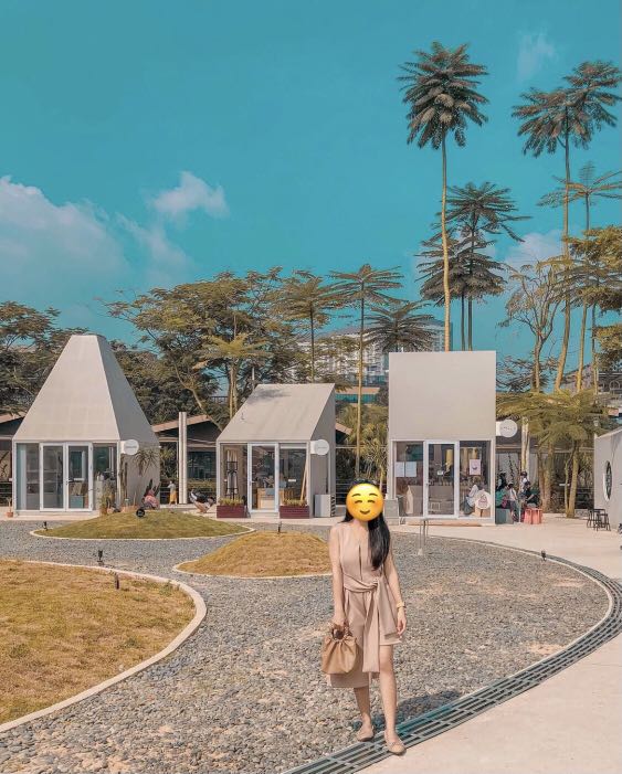 UTOPIA NUDE JUMPSUIT Fesyen Wanita Pakaian Wanita Jumpsuits Di Carousell