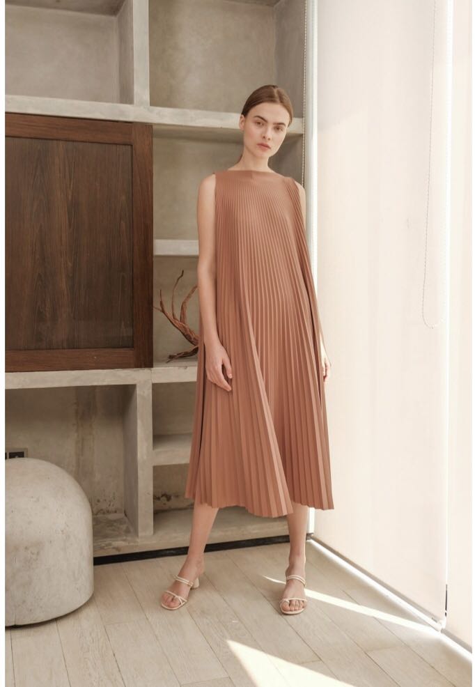 New Duma Nami Pleats Dress Brown Nude Fesyen Wanita Pakaian Wanita
