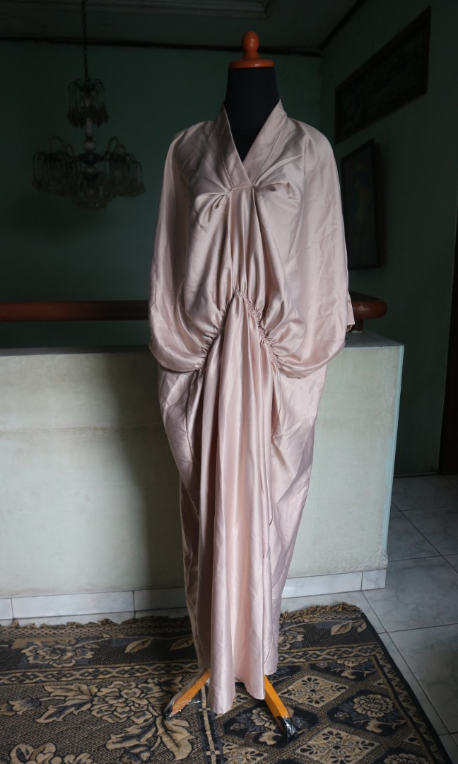 Kaftan Nude Atau Coklat Muda Cantik Fesyen Wanita Pakaian Wanita