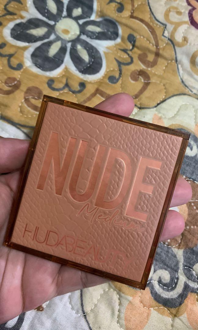 Huda Beauty Nude Medium Obsession Beauty Personal Care Face Makeup