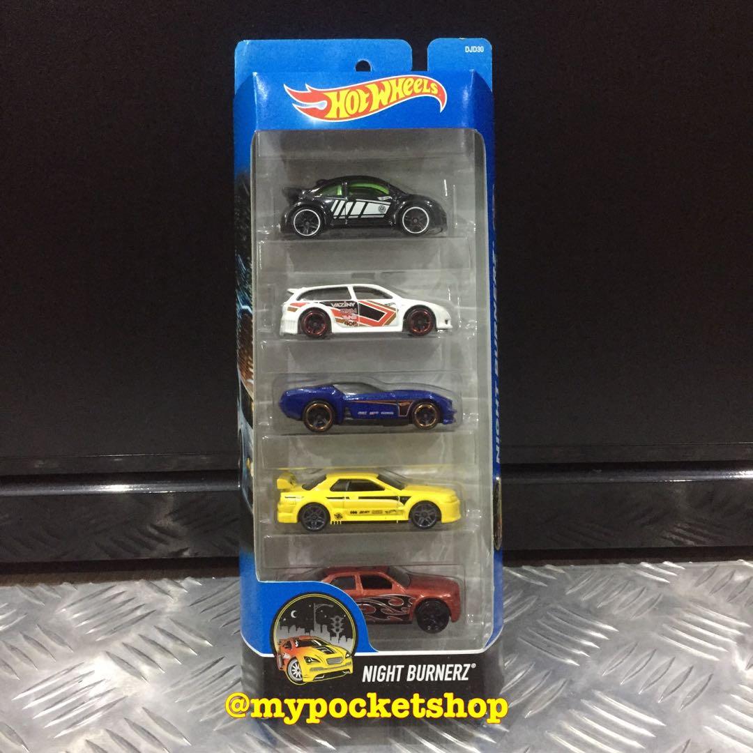 Hot Wheels NIGHTBURNERZ 5 PACK W VOLKSWAGEN NEW BEETLE CUP AUDACIOUS PONY UP NISSAN