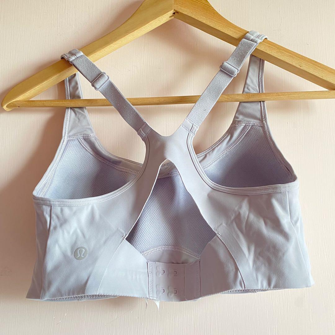 32C Lululemon Nude Light Purple Colour Sports Bra Build In Bra Pad