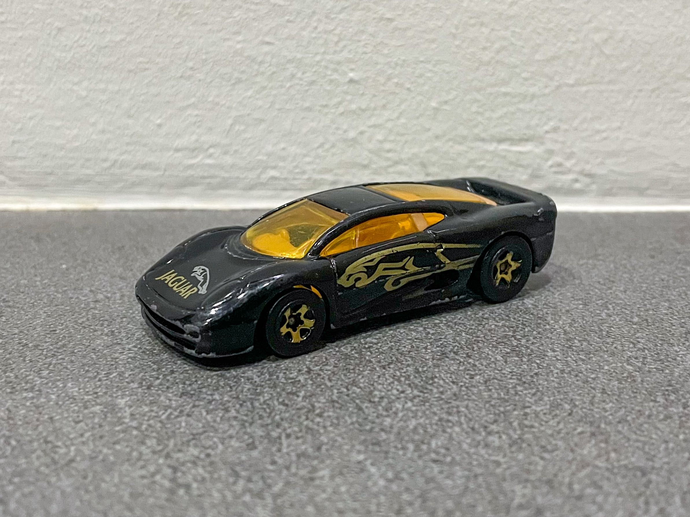 Hot Wheels Jaguar Xj Hobbies Toys Toys Games On Carousell