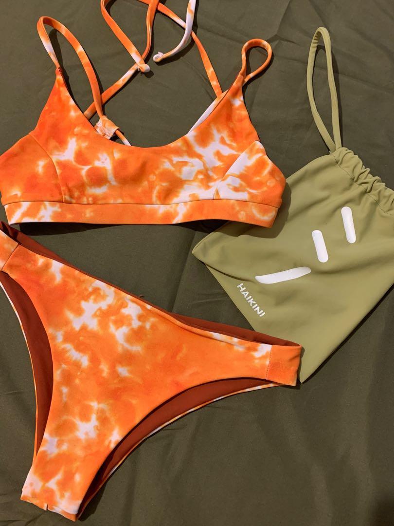 Haikini Rock Island Reversible Bikini Set Women S Fashion Swimwear