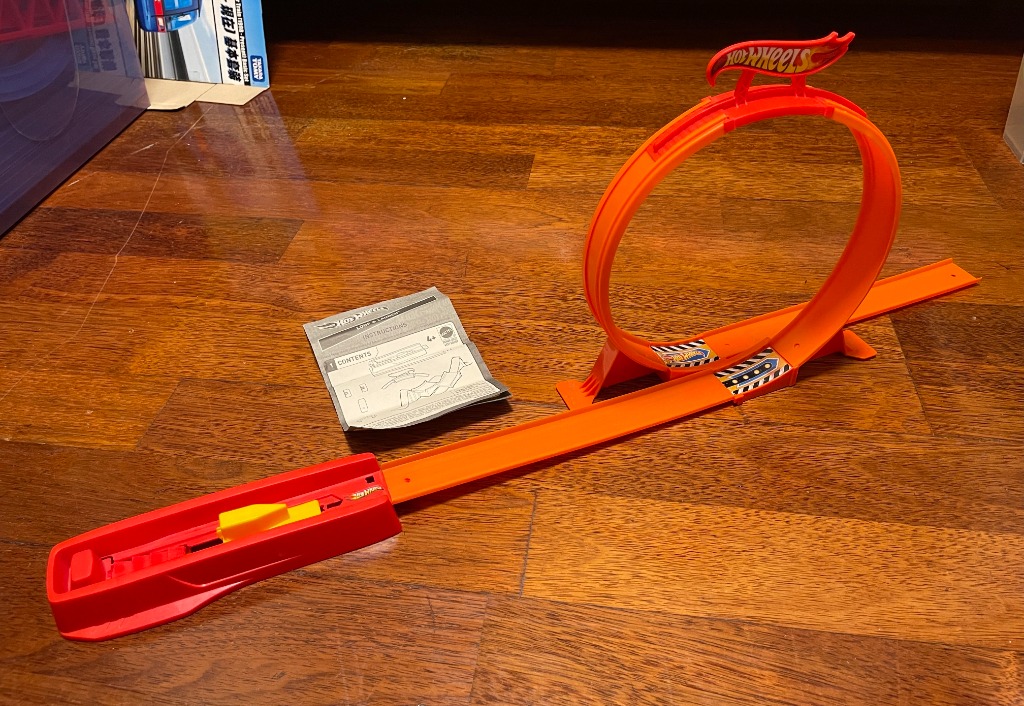 Hot Wheels City Loop Launch by Mattel 興趣及遊戲 玩具 遊戲類 Carousell