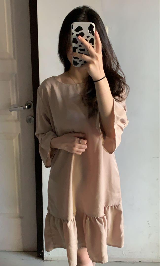 Terusan Dress Beige Nude Fesyen Wanita Pakaian Wanita Gaun Rok Di