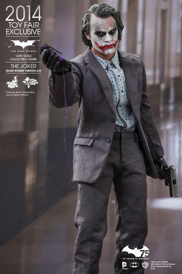 全新 Hot Toys MMS249 搶匪版小丑 2 01 6 比例 The Joker Bank Robber Version 2 0 興趣及遊戲 玩具 遊戲類