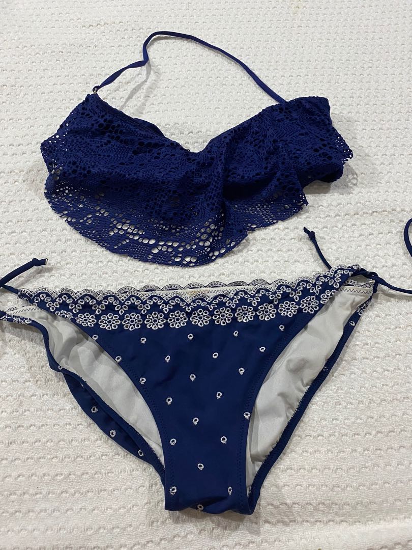 Mossimo Bikini Women S Fashion Swimwear Bikinis Swimsuits On Carousell