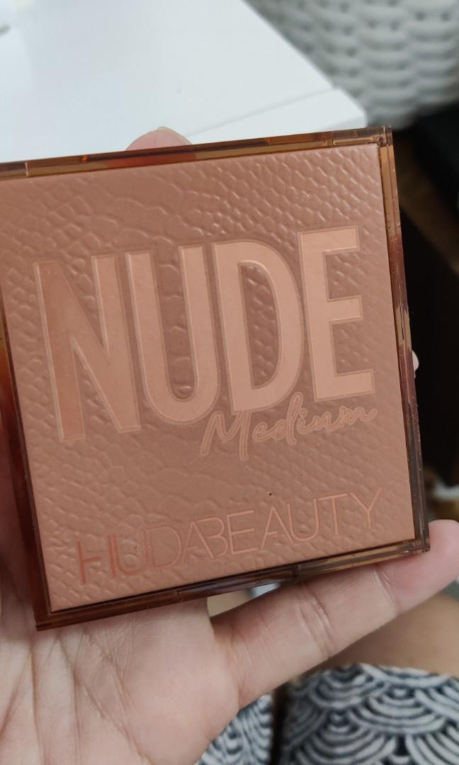 Huda Beauty Medium Nude Obsession Beauty Personal Care Face Makeup