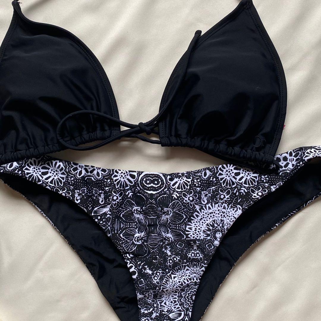 Black Triangle Top Low Rise Cheeky Bikini Botton Women S Fashion Swimwear Bikinis