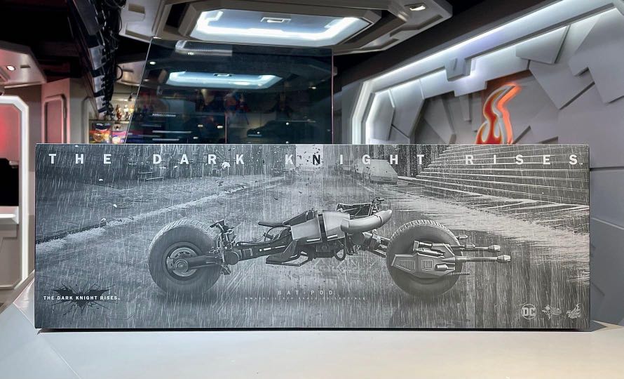 Hot Toys MMS Batman The Dark Knight Rises Scale Bat Pod Collectible Hottoys 蝙蝠俠 夜神起義 電單車